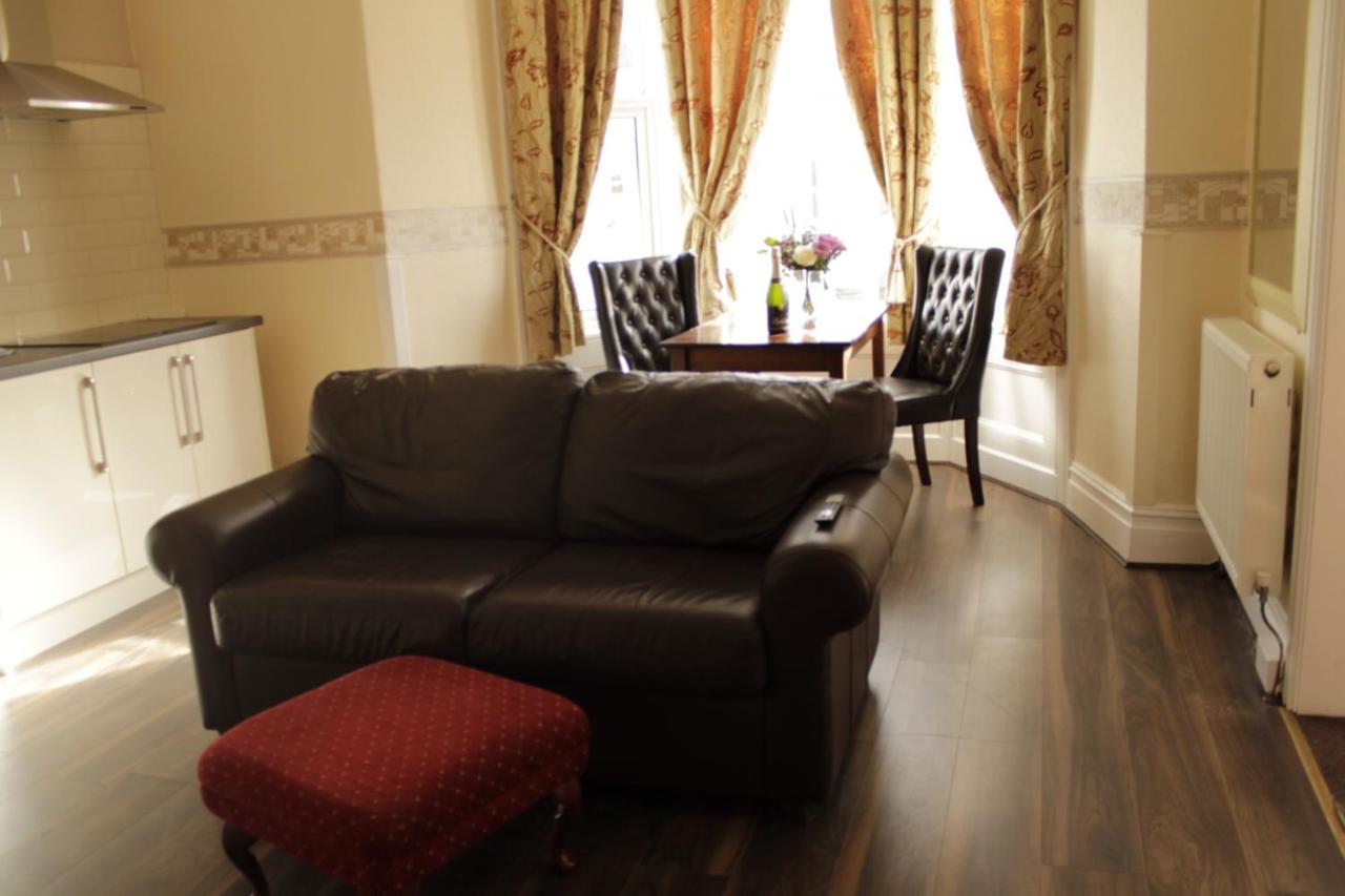 Clifton Villa Guest House Llandudno Luaran gambar